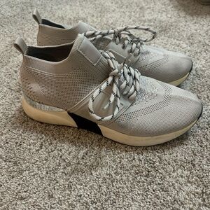 J Slides Urban Sport Shoe Size 8